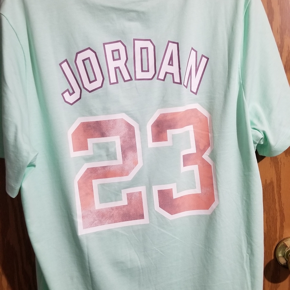 Mint seafoam Jordan DNA T shirt Large
